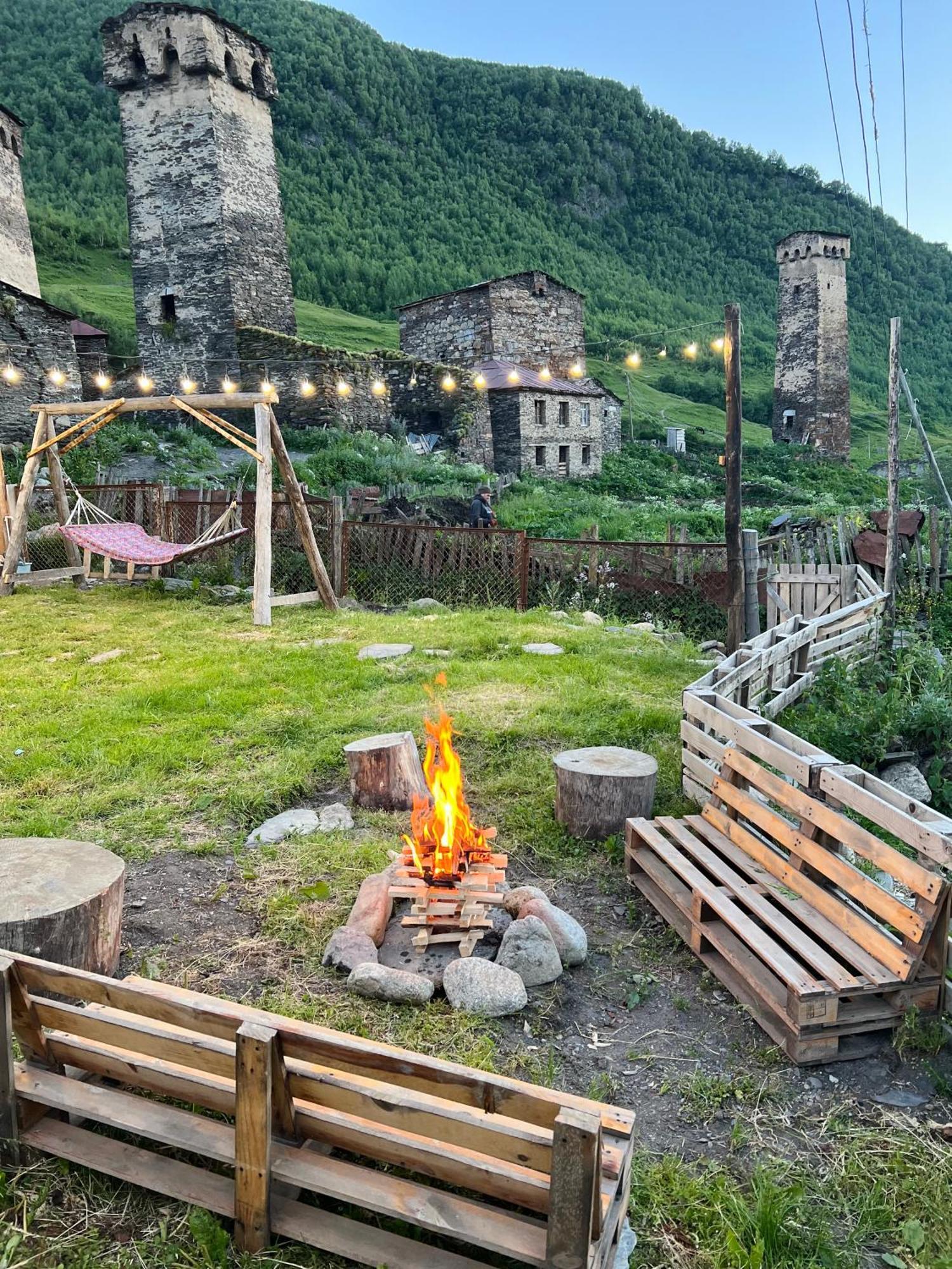 Отель Nanila Ушгули Экстерьер фото